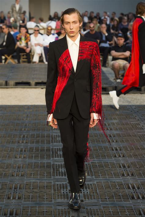 alexander mcqueen men's clothing.